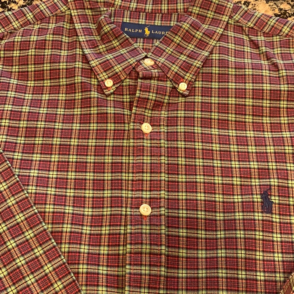 Men’s Ralph Lauren size XL long sleeve button down shirt.